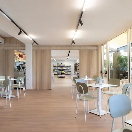 Lägenhetshotell Solemaremma 4*